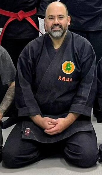 Retrato profesional de Gustavo Fontaine, instructor de Ninjutsu